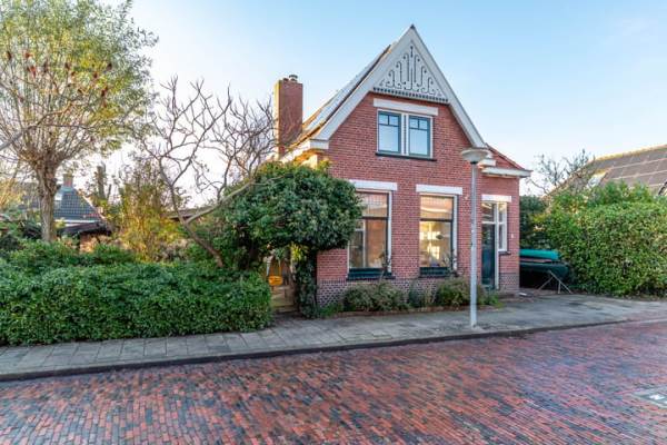 Woning Nieuwstraat 5 Winsum (GR)