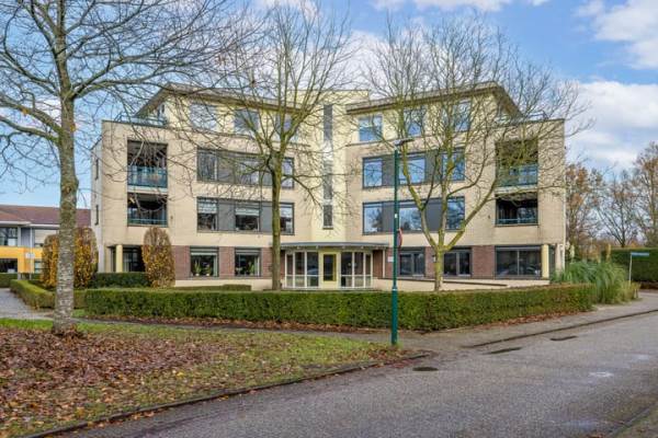 Woning Molenaarserf 51 Houten