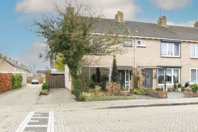 Woning Dokter Bloemstraat 68 Spierdijk