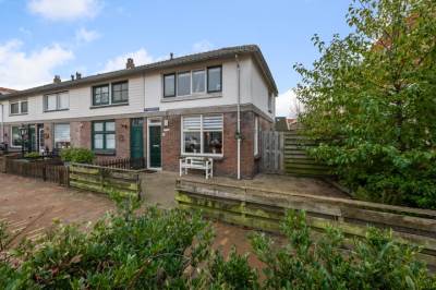 Woning De Ruijterstraat 17 Alphen aan den Rijn