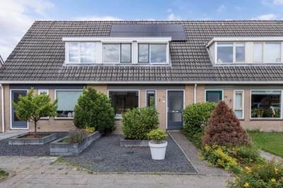 Woning Suster v.d. Vegtstrjitte 28 Akkrum