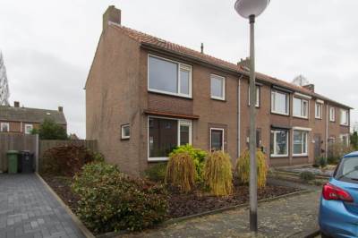 Woning van Duvenvoordestraat 8 Waspik