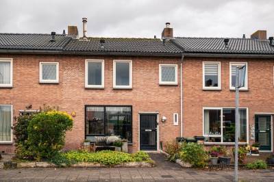 Woning Kerkstraat 89 Nieuw-Vennep