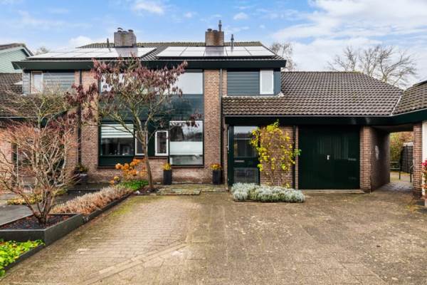 Woning Zwaluwenburg 34 Dordrecht