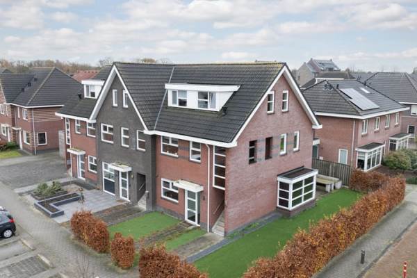 Woning Weidelanden 2A Lemelerveld