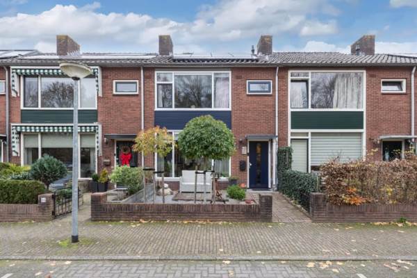 Woning Dr. Lelylaan 37 Huizen