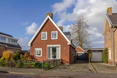 Woning Taeke Schuilengalaan 27 Surhuisterveen