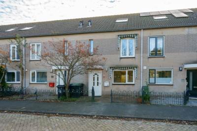 Woning Saint-Saensgracht 15 Almere