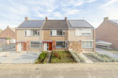 Woning Burg van Leentstraat 34 Grubbenvorst