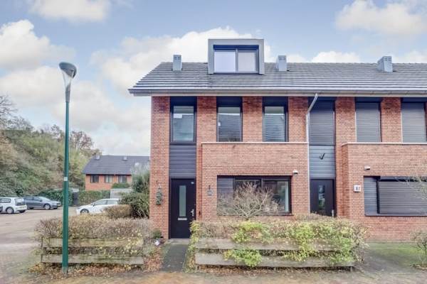 Woning Zanglijster 89 Rhenen