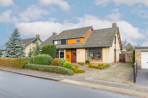 Woning Pieter de Hooghstraat 7 Bergen (LI)