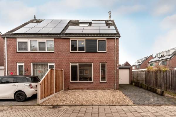 Woning Schoener 4826 Lelystad