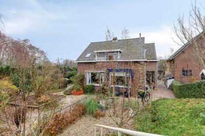 Woning IJsseldijk-Noord 301 Ouderkerk aan den IJssel