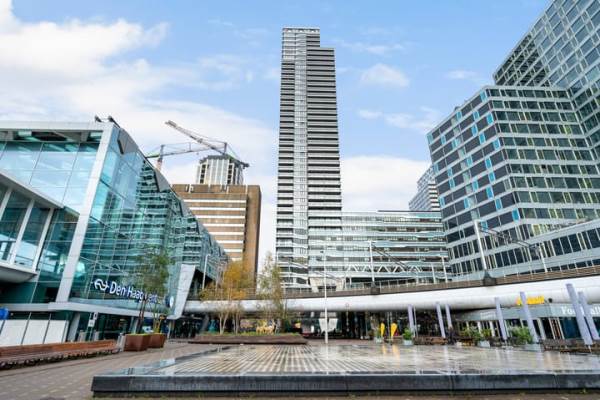 Woning Anna van Buerenplein 154 Den Haag