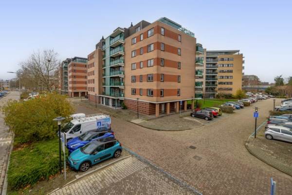 Woning Fluiterlaan 246 Capelle aan den IJssel
