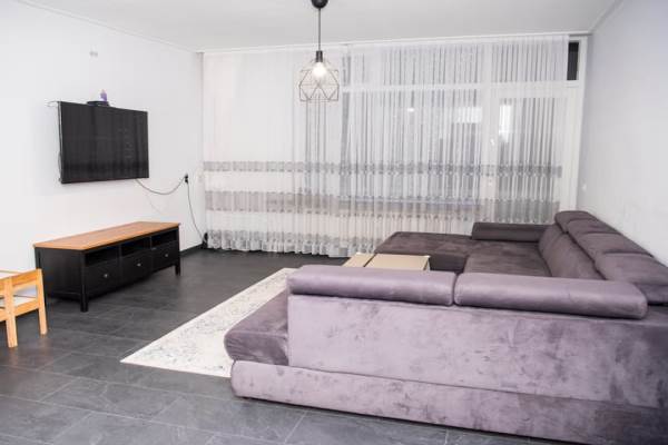 Woning Leyweg 731 Den Haag
