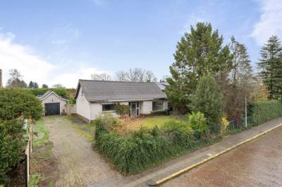 Woning van den Houtestraat 4 Rucphen