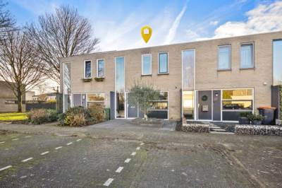 Woning Travertijndijk 24 Roosendaal