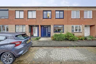 Woning Theo Mann-Bouwmeesterstraat 150 Spijkenisse