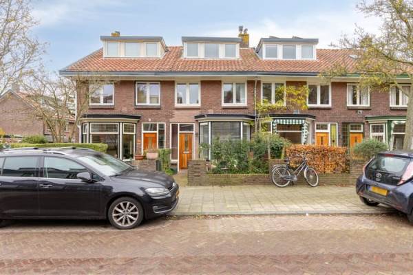 Woning Van der Waalsstraat 66 Leiden