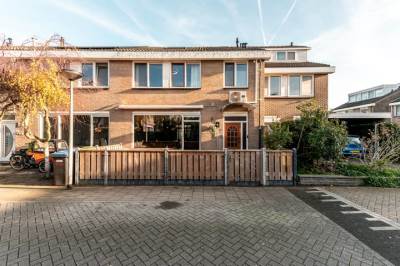 Woning Karveel 4962 Lelystad