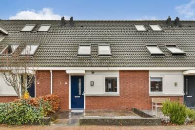 Woning Steur 31 Hendrik-Ido-Ambacht