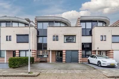Woning Brucknerstraat 29 Barendrecht