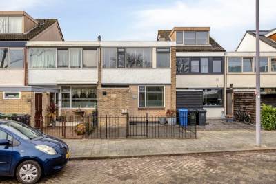 Woning Madroelstraat 14 Pernis Rotterdam