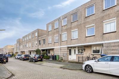 Woning Theo Mann-Bouwmeesterstraat 51 Zaandam