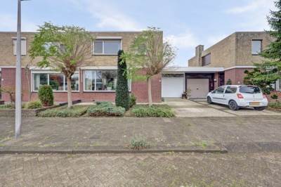 Woning Sleedoornpad 3 Spijkenisse