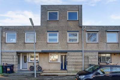 Woning Theo Mann-Bouwmeesterstraat 9 Zaandam