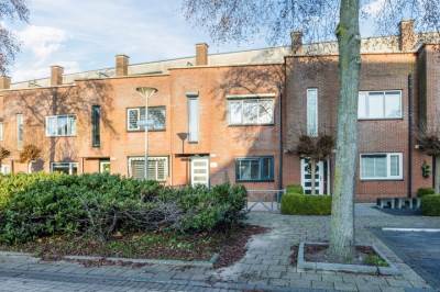 Woning Rondostraat 27 Hellevoetsluis