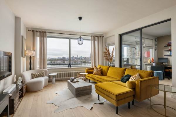 Woning Buizenwerf 241 Rotterdam