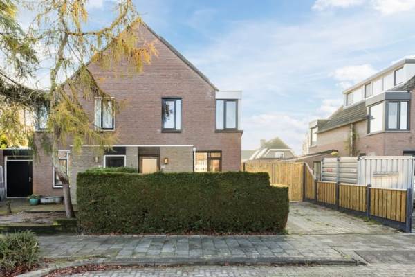 Woning Kamillestraat 14 Zevenbergen