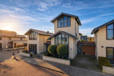 Woning Hertog Karellaan 47 Zaltbommel