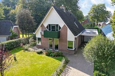 Woning Almaatsweg 1 Benneveld