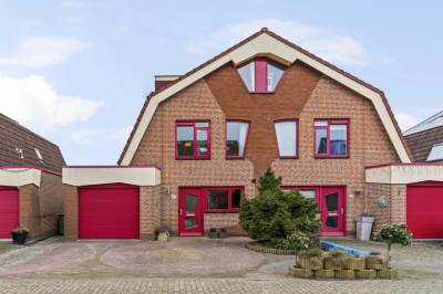 Woning Robert Stolzhof 83 Hoorn (NH)