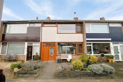 Woning Kastanjelaan 8 Rozenburg (ZH)