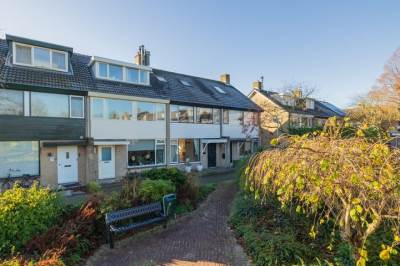 Woning Roland Holstheem 74 Hillegom