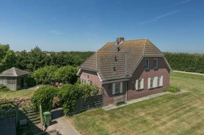 Woning Papeweg 2 Kerkwerve
