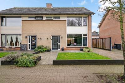 Woning Pastoor van Hapertstraat 4 Lith