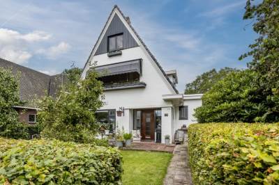 Woning Burg.Backxlaan 323 Nieuwleusen