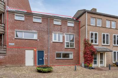 Woning Infirmerie 24A Grave