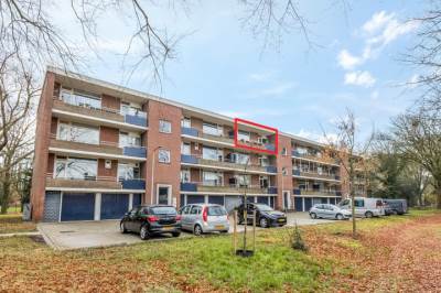 Woning Azuurweg 272 Tilburg