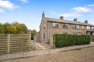 Woning Kerkplein 6 Heinenoord