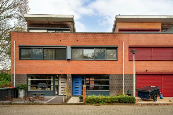 Woning Martinus Nijhofflaan 18 Roosendaal