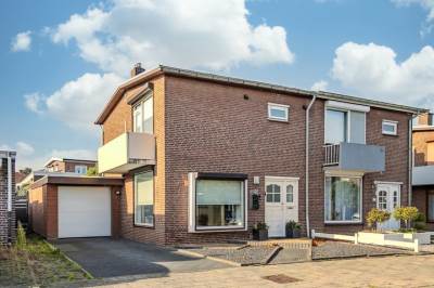 Woning van Dietrichsteinstraat 1 Kerkrade