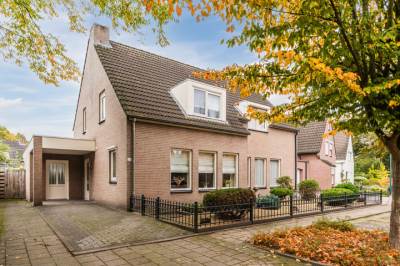 Woning Varelaar 37 Handel
