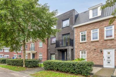 Woning Erik de Rodestraat 30 Almere