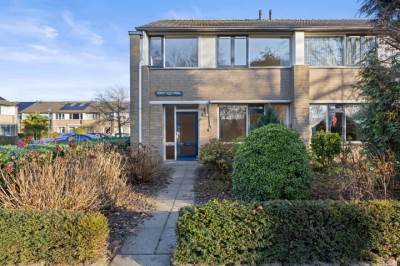 Woning Robert Stolzsingel 1 Waalwijk